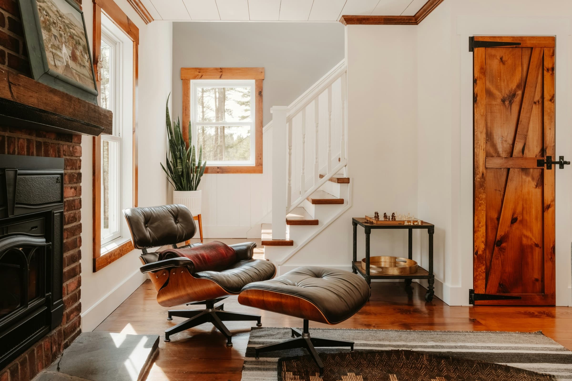Timeless interior design: an Eames lounge chair and ottoman